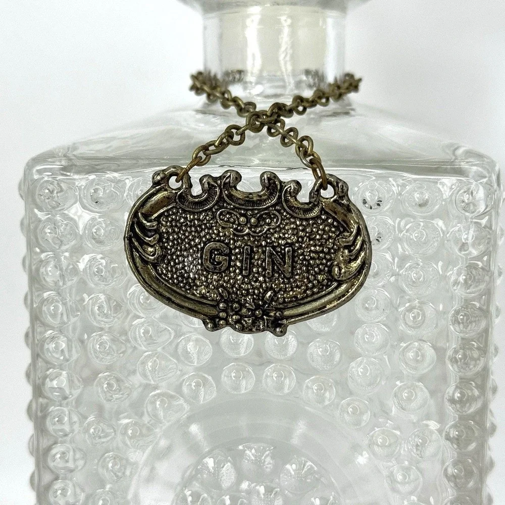 VTG Hobnail Glass Liquor Decanter w/ Stopper + Scotch & Gin Tags Barware Display